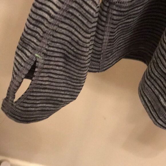 Lukka Black Stripe Zip Hooded Jacket - Size XL - Picture 4 of 8